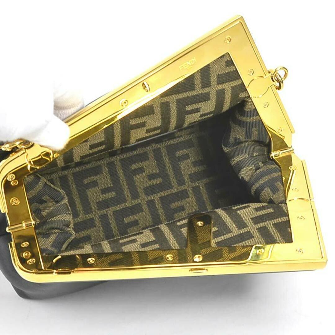 フェンディ FENDI ファースト スモール FENDI FIRST クラッチ フェンディ FENDI ファースト スモール FENDI FIRST クラッチ