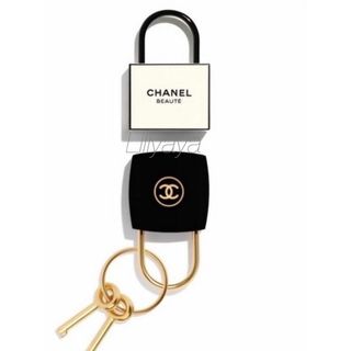 CHANEL(キーホルダー ・ ブラック/黒色系)のフリマアイテム一覧 CHANEL(キーホルダー ・ ブラック/黒色系)のフリマアイテム一覧