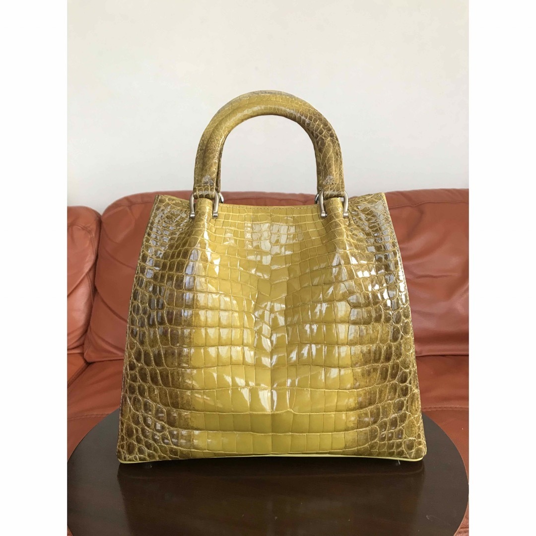 美品】Cartier カルティエ シルクウール 大判 ストール イタリア製 美品】Cartier カルティエ シルクウール 大判 ストール イタリア製