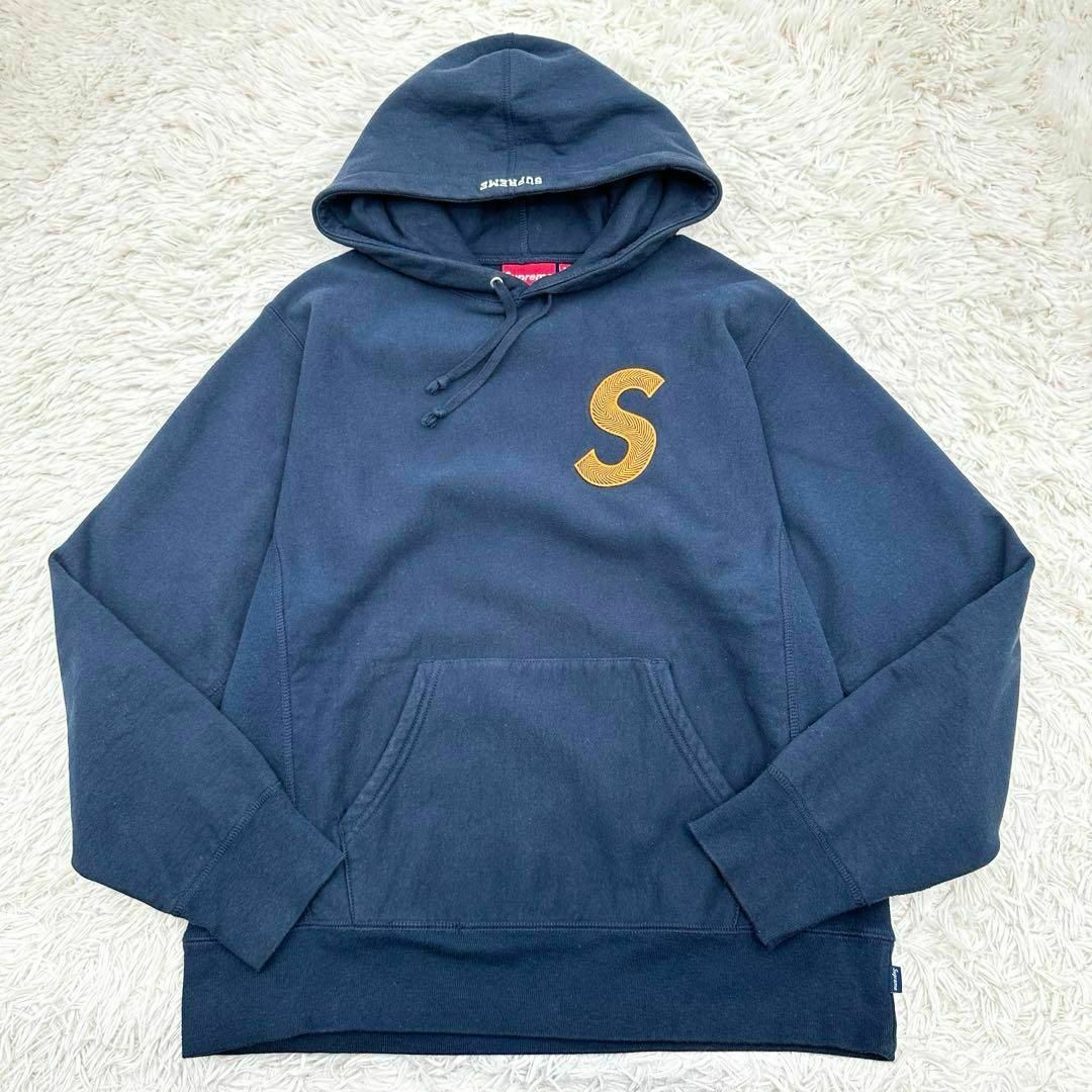 入手困難!!】SUPREME シュプリーム 人気Sロゴ 刺繍 パーカー M 入手困難!!】SUPREME シュプリーム 人気Sロゴ 刺繍 パーカー M