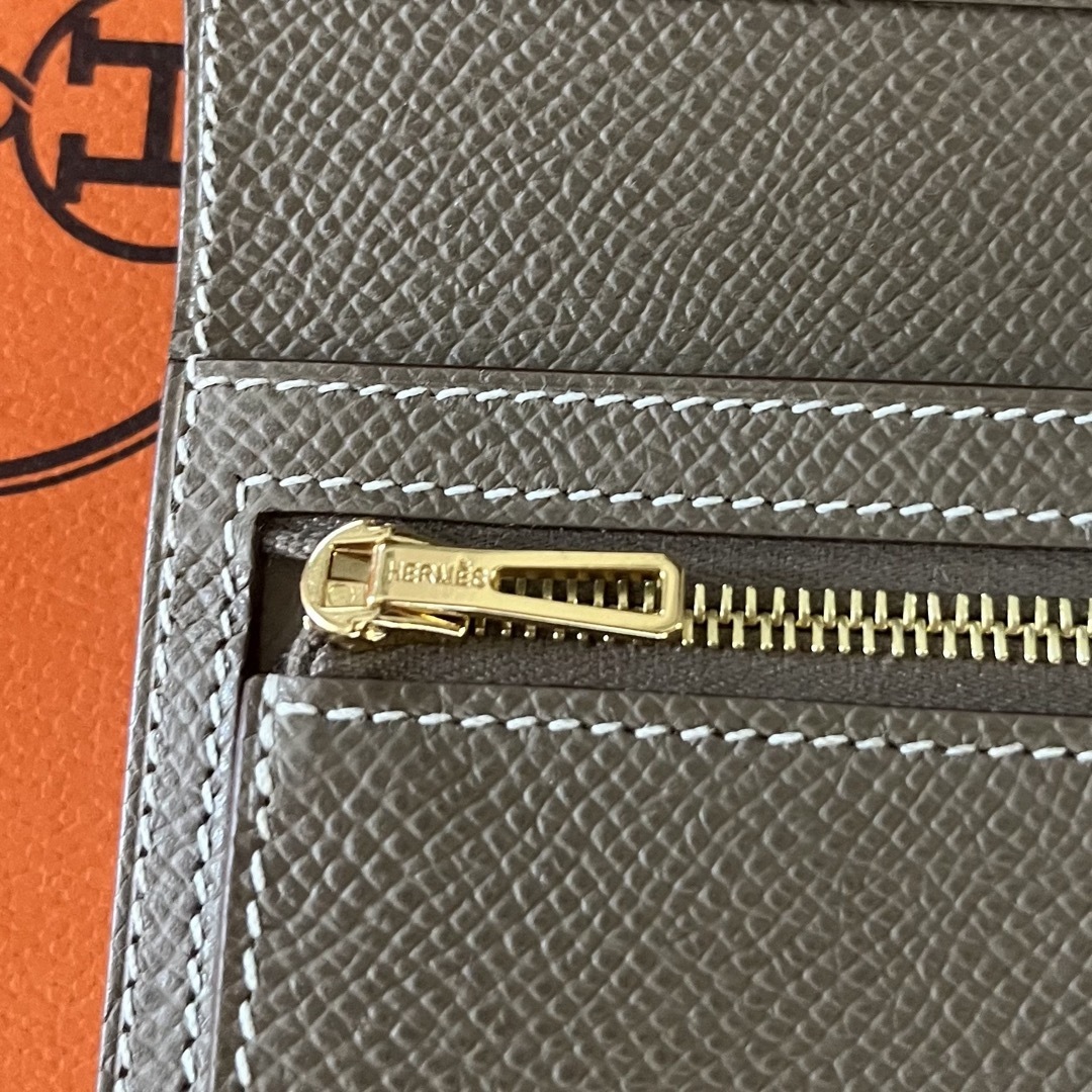 HERMES - 【新品】レア!HERMESべアンコンパクト 二つ折り財布 HERMES - 【新品】レア!HERMESべアンコンパクト 二つ折り財布