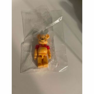 ベアブリック くまのプーさんのフリマアイテム一覧 ベアブリック くまのプーさんのフリマアイテム一覧