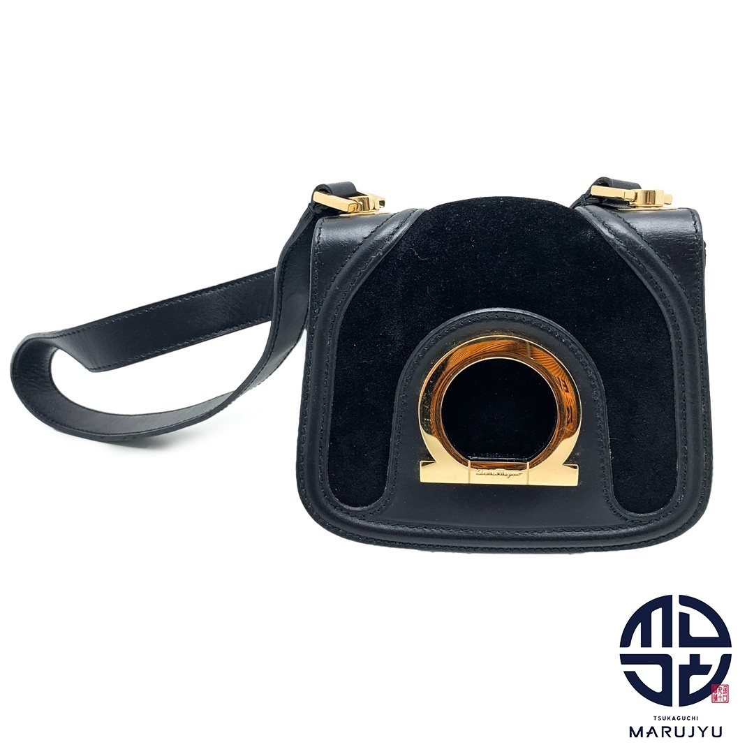 Salvatore Ferragamo - SalvatoreFerragamo サルヴァトーレフェラガモ 黒 ブラック ゴールド金具 ガンチーニ ミニショルダーバッグ ミニバッグ バック 鞄 カバン ブランド