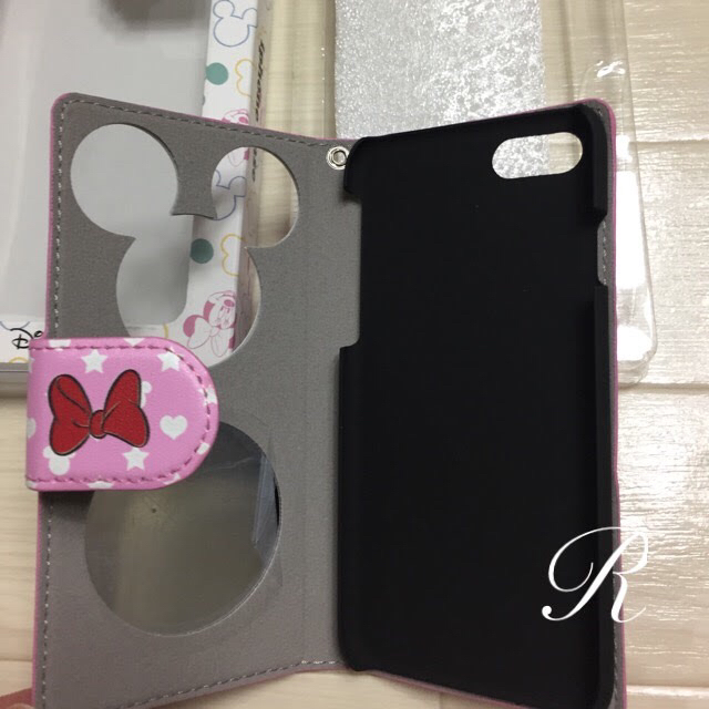 Disney(ディズニー)の新品✨ラスト1！iPhone ミニー ディズニー手帳型スマホケース✨ スマホ/家電/カメラのスマホアクセサリー(iPhoneケース)の商品写真