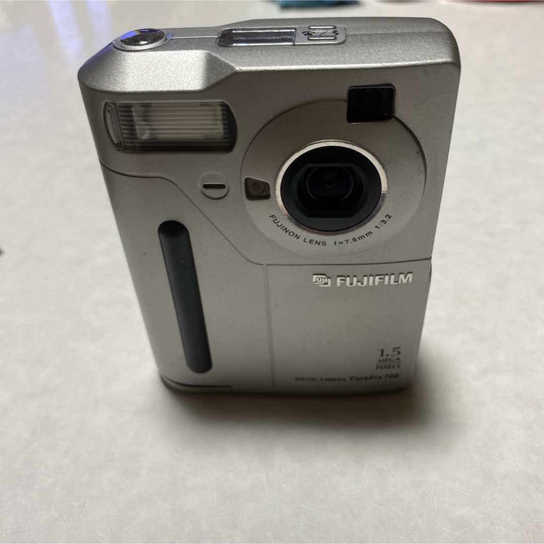 富士フイルム - FUJIFILM FinePix 700 デジタルカメラの通販 by 富士フイルム - FUJIFILM FinePix 700 デジタルカメラの通販 by