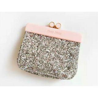 MIU MIUのフリマアイテム一覧 MIU MIUのフリマアイテム一覧
