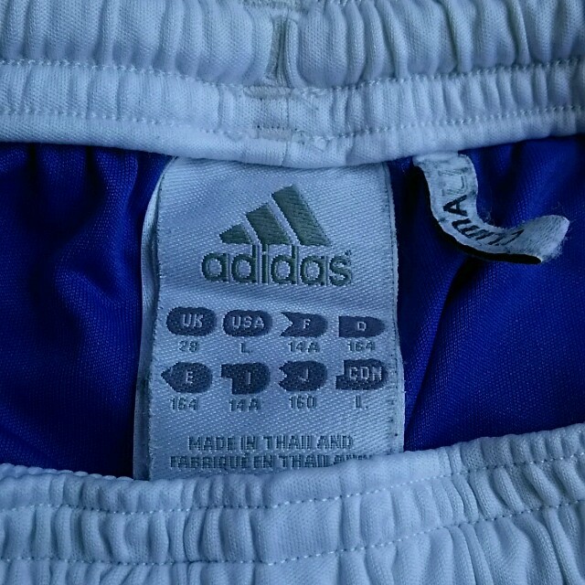 adidas(アディダス)のadidasサッカー パンツ☆ジュニア 160 スポーツ/アウトドアのサッカー/フットサル(ウェア)の商品写真