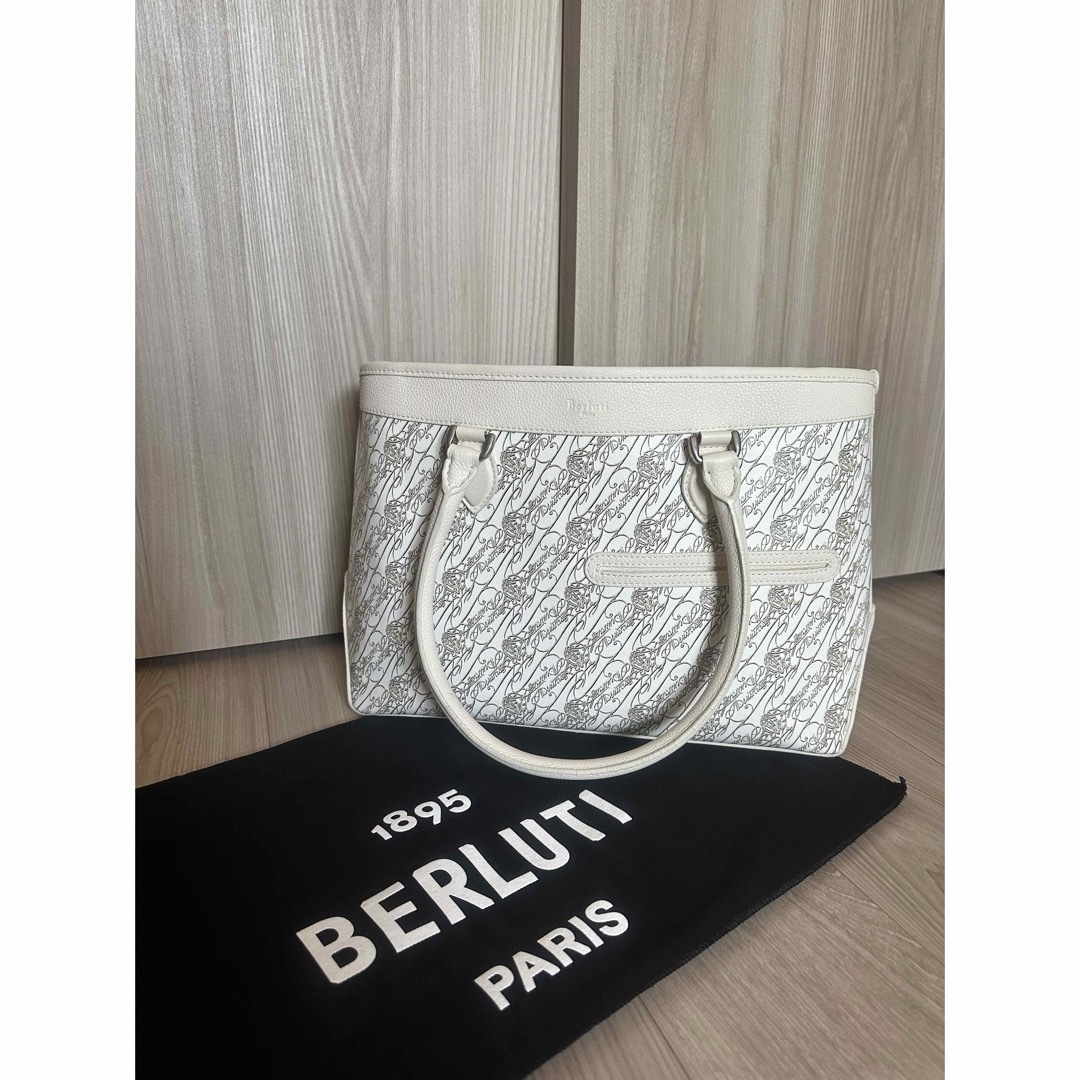 BERLUTI - 日本限定品 ベルルッティ トゥジュール ミニ BERLUTI - 日本限定品 ベルルッティ トゥジュール ミニ