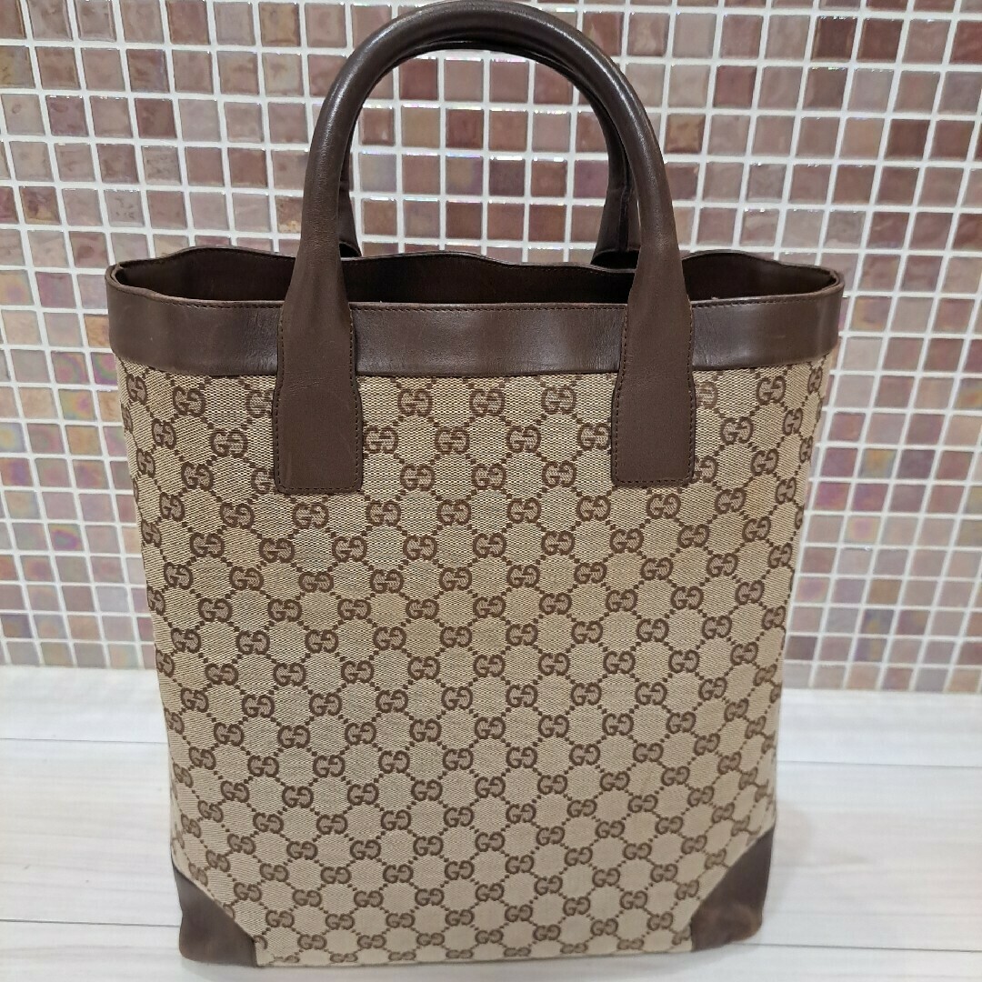 ブランドグッチGUCCIモノグラムGGトートバッグA4収納サイズ ブランドグッチGUCCIモノグラムGGトートバッグA4収納サイズ