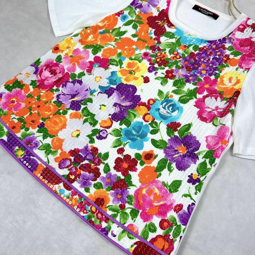 絶品】 刺繍とスパンコールの美しいレオナール 半袖カットソーL 絶品】 刺繍とスパンコールの美しいレオナール 半袖カットソーL