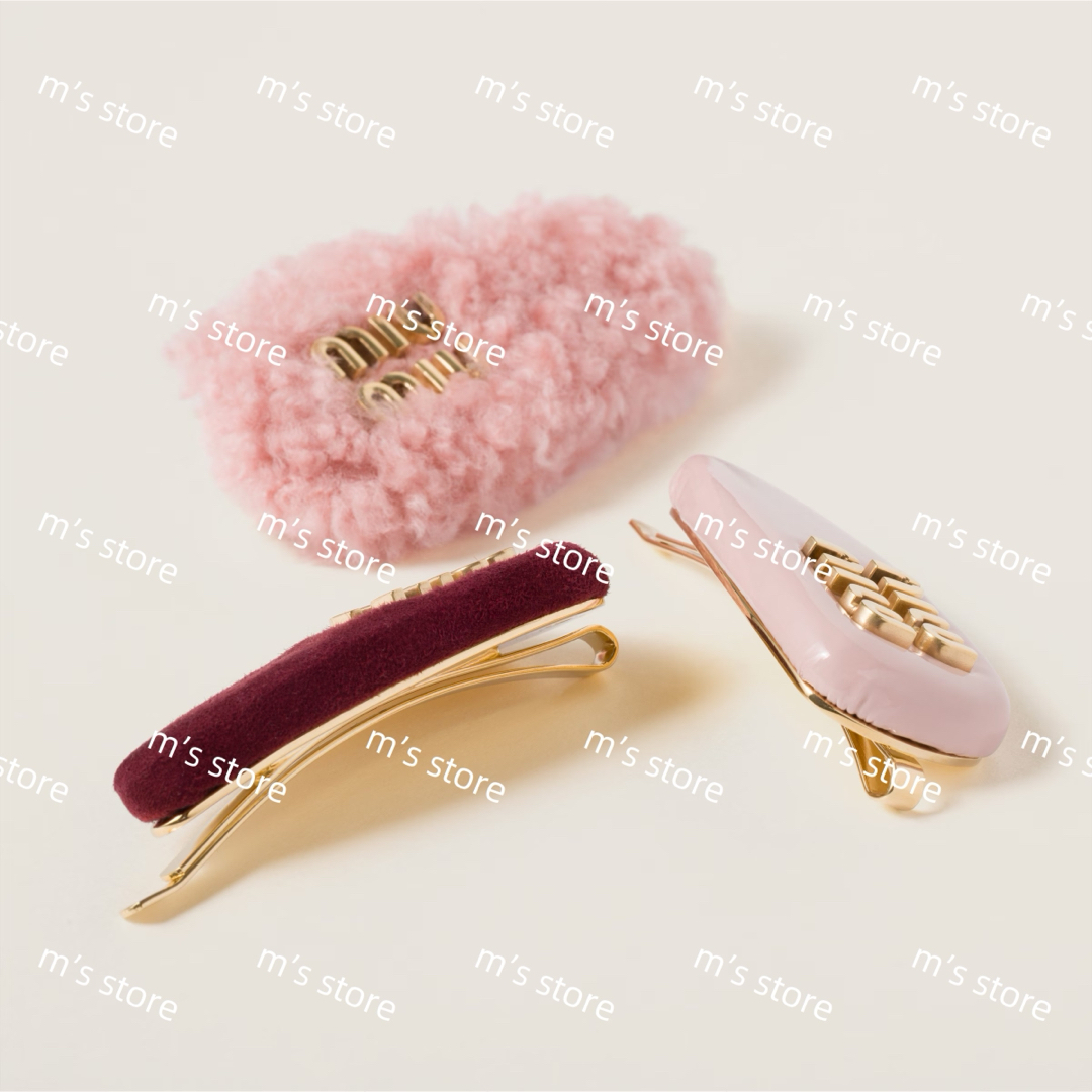 MIU MIU - 新品 定価以下 miumiu ミュウミュウ ヘアクリップ MIU MIU - 新品 定価以下 miumiu ミュウミュウ ヘアクリップ