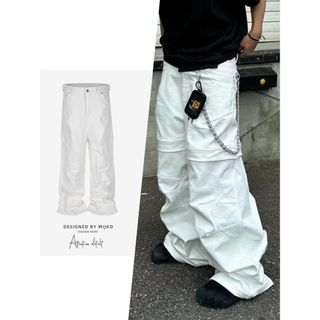 BALENCIAGA(ワークパンツ/カーゴパンツ ・ ホワイト/白色系)の BALENCIAGA(ワークパンツ/カーゴパンツ ・ ホワイト/白色系)の