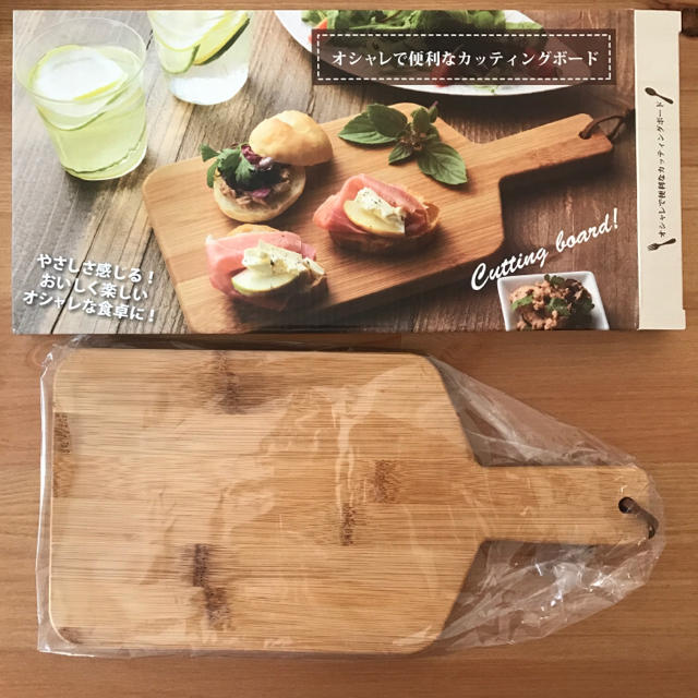 カッティングボード  値下げ ハンドメイドの生活雑貨(キッチン小物)の商品写真