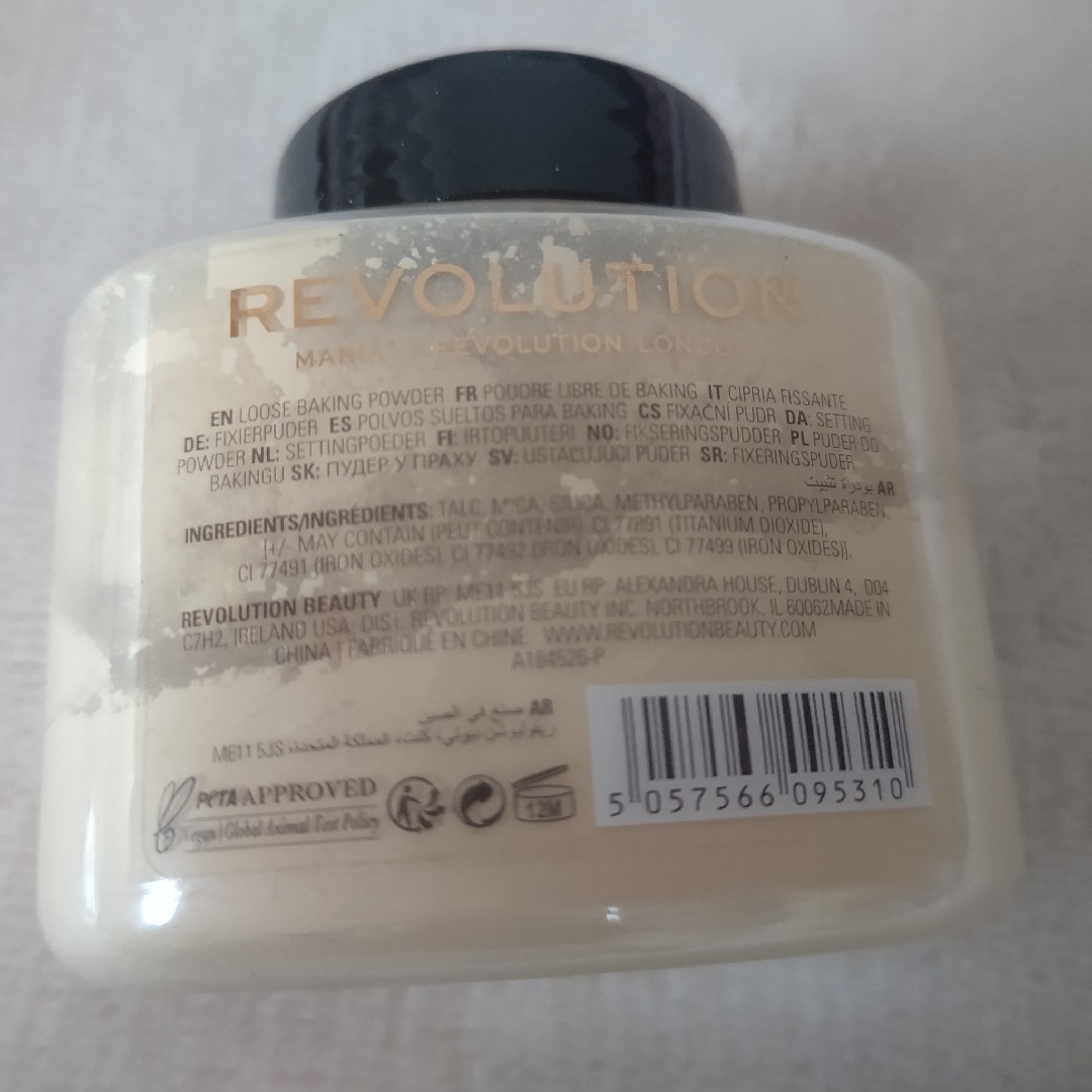 未使用 メイクアップレボリューション REVOLUTION パウダー 粉 未使用 メイクアップレボリューション REVOLUTION パウダー 粉
