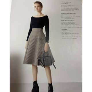 FOXEY(ひざ丈スカート)のフリマアイテム一覧 FOXEY(ひざ丈スカート)のフリマアイテム一覧