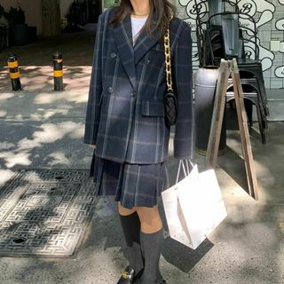 スナイデル(SNIDEL)のLUOLUOJUANJIE タータンチェック ネイビー プリーツスカート 膝丈 (ひざ丈スカート)