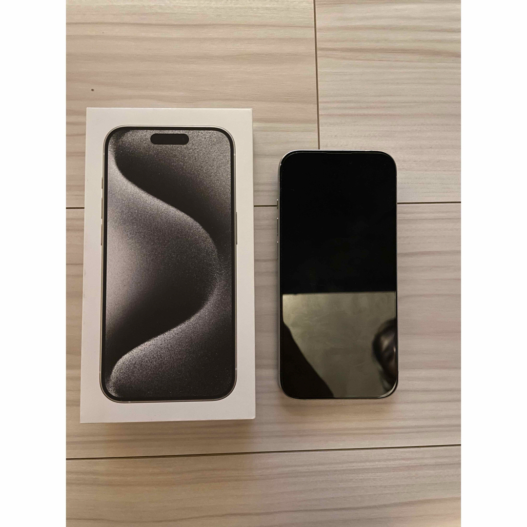 美品】iPhone15 pro 128gb スマートフォン本体 美品】iPhone15 pro 128gb スマートフォン本体