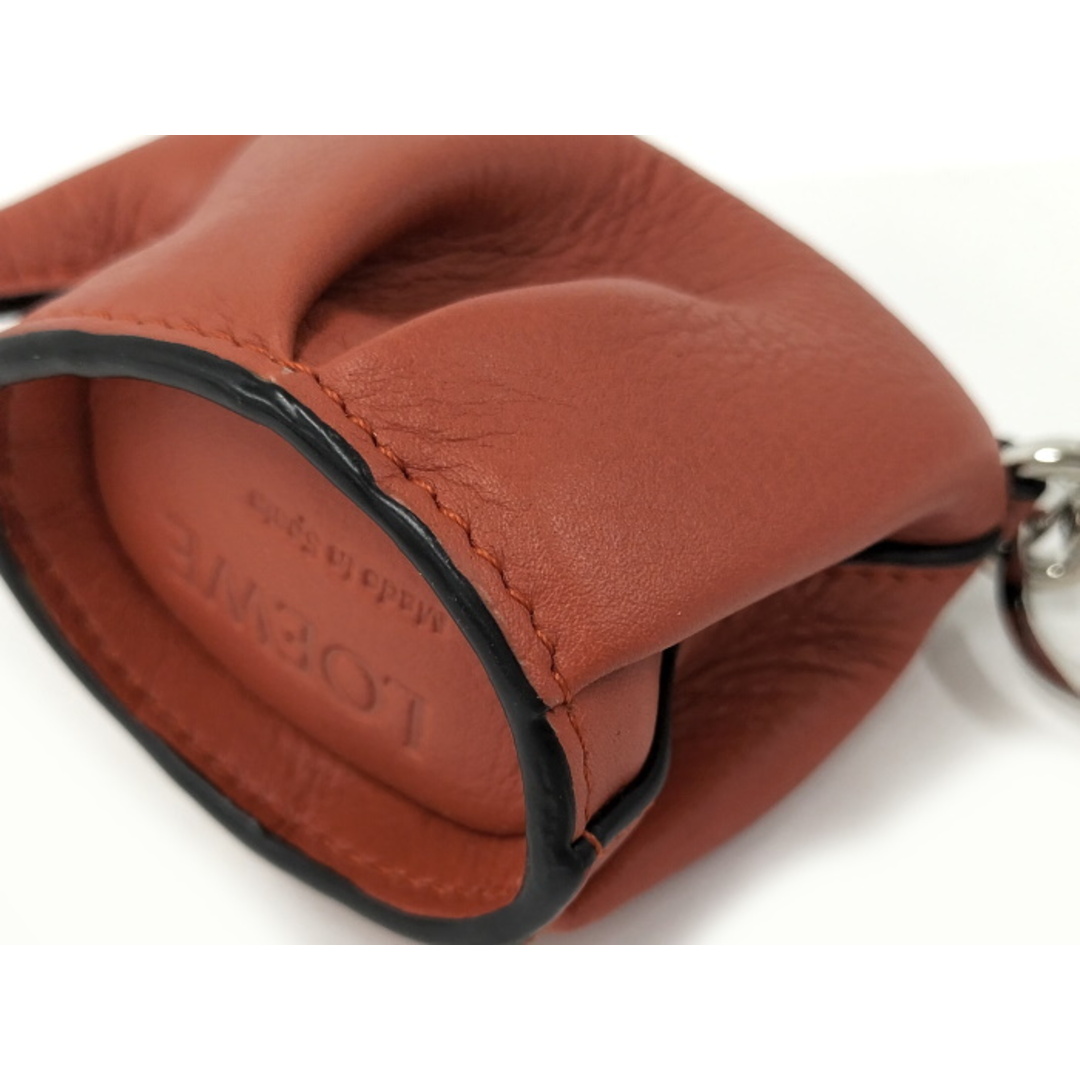 LOEWE - LOEWE エレファント チャーム コインケース レザー 赤 LOEWE - LOEWE エレファント チャーム コインケース レザー 赤