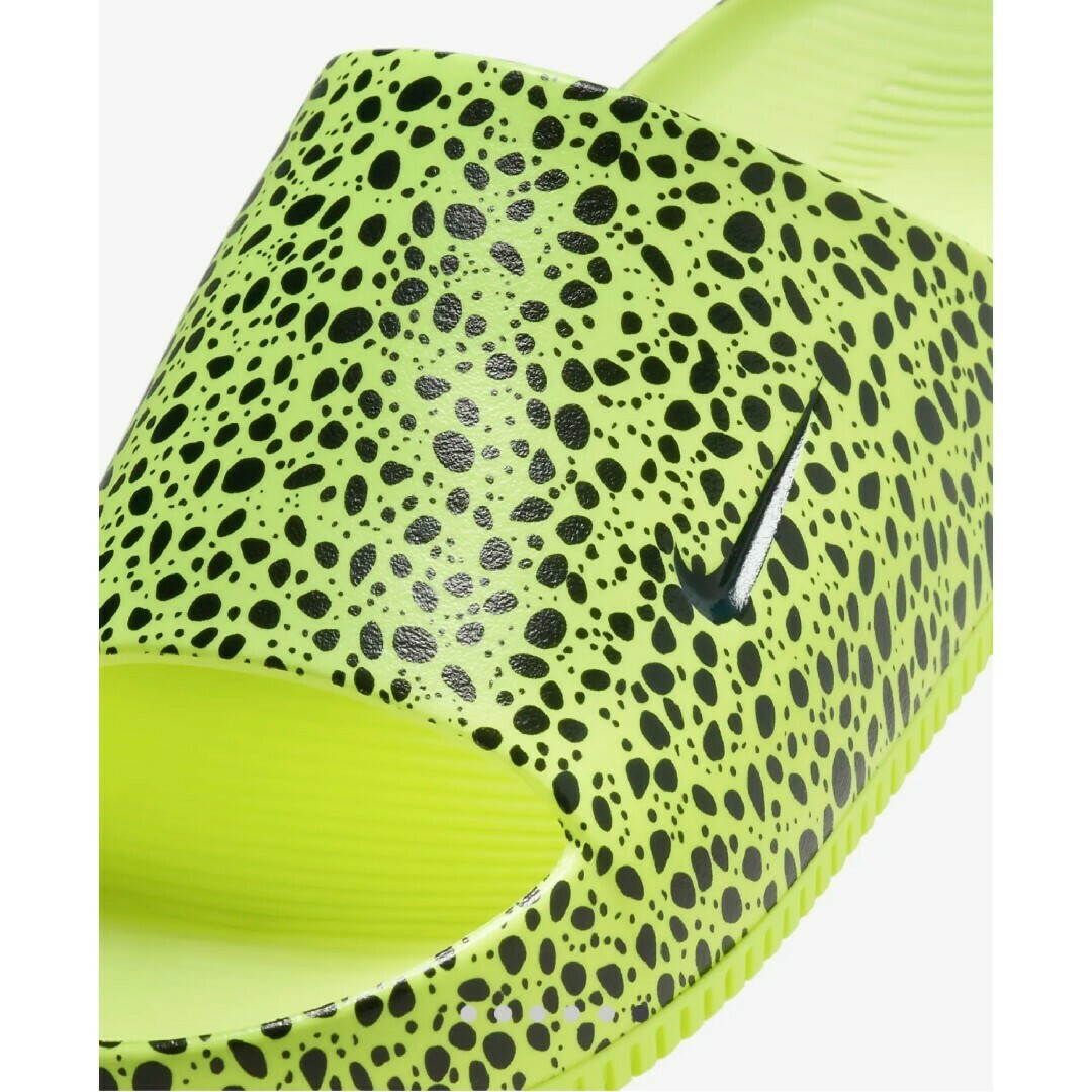 NIKE - ☆蛍光イエローX黒☆ナイキNIKEゴツめ厚底サンダル NIKE - ☆蛍光イエローX黒☆ナイキNIKEゴツめ厚底サンダル