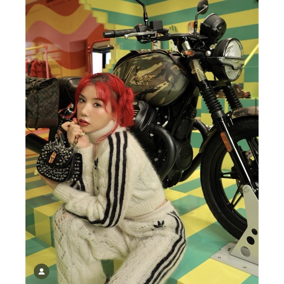 GUCCI - 新品タグ付き!グッチadidasコラボトレフォイルエン GUCCI - 新品タグ付き!グッチadidasコラボトレフォイルエン