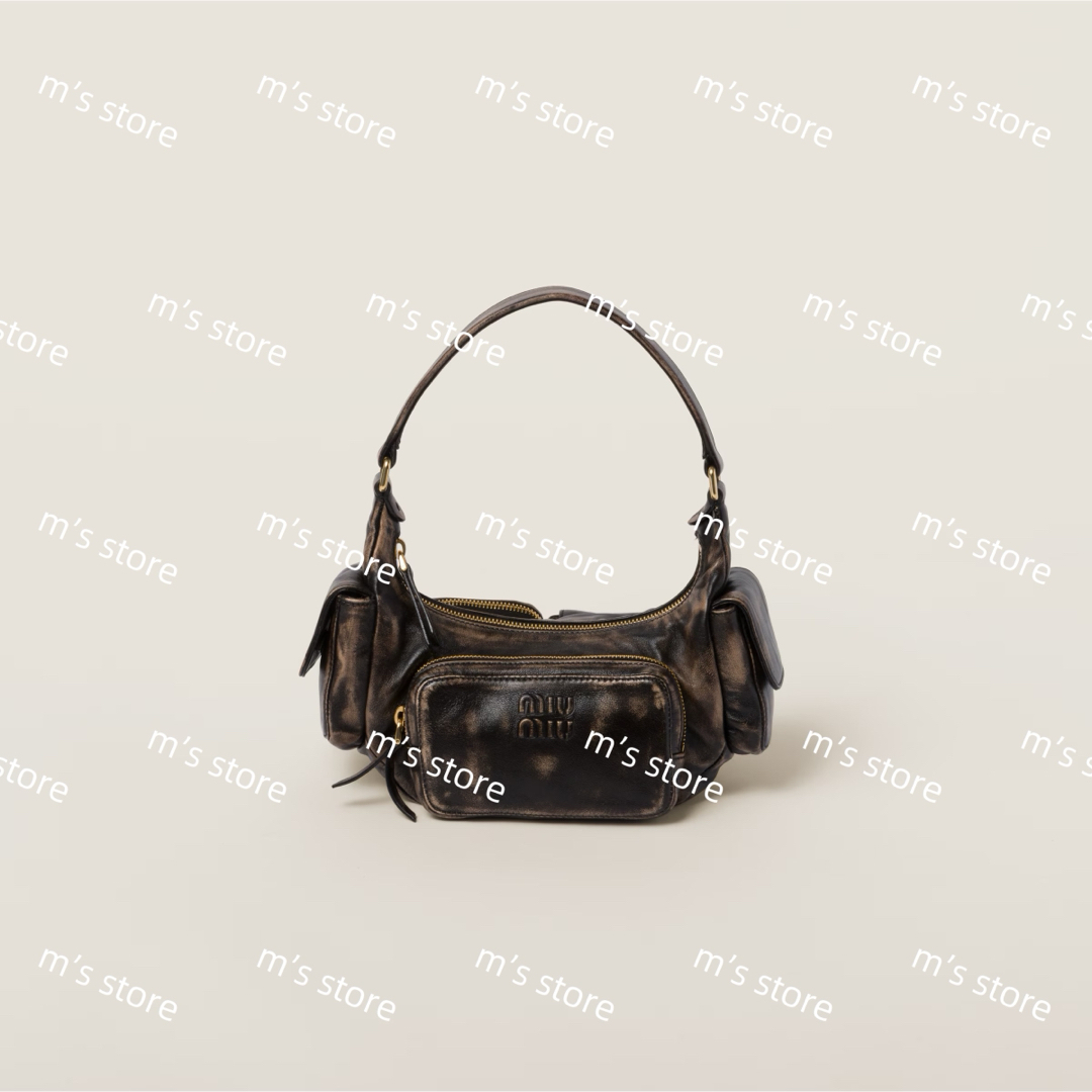 MIU MIU - 新品 miumiu ミュウミュウ ナッパレザー ポケット MIU MIU - 新品 miumiu ミュウミュウ ナッパレザー ポケット
