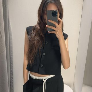 ZARA ジレ　ネイビー ZARA（ベスト/ジレ）のフリマアイテム一覧