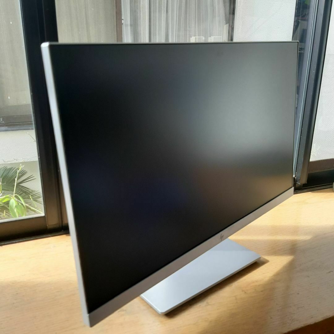HP E233 23インチ FHD 1920x1080 IPS 液晶 HP E233 23インチ FHD 1920x1080 IPS 液晶