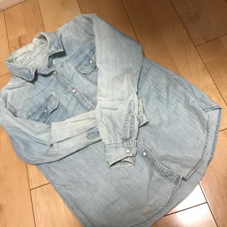 アズールバイマウジー(AZUL by moussy)のデニシャツ アズールバイマウジー M(シャツ/ブラウス(長袖/七分))