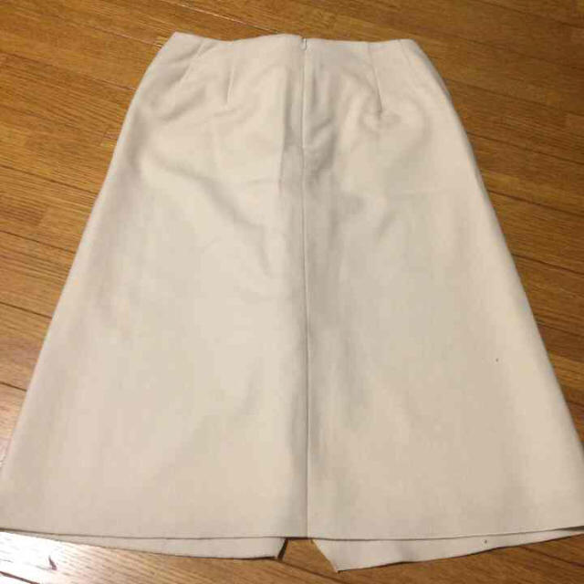 PROPORTION BODY DRESSING(プロポーションボディドレッシング)のホワイト スカート レディースのスカート(ひざ丈スカート)の商品写真