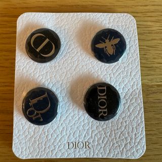 クリスチャンディオール(Christian Dior)のDior ノベルティ　バッチ(チャーム)