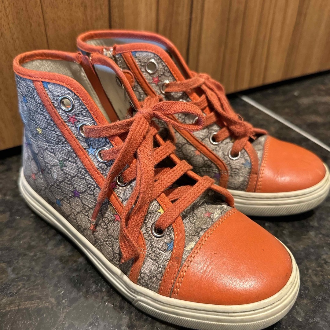 GUCCI - グッチ GUCCI キッズ スニーカー 19.9cmの通販 by GUCCI - グッチ GUCCI キッズ スニーカー 19.9cmの通販 by