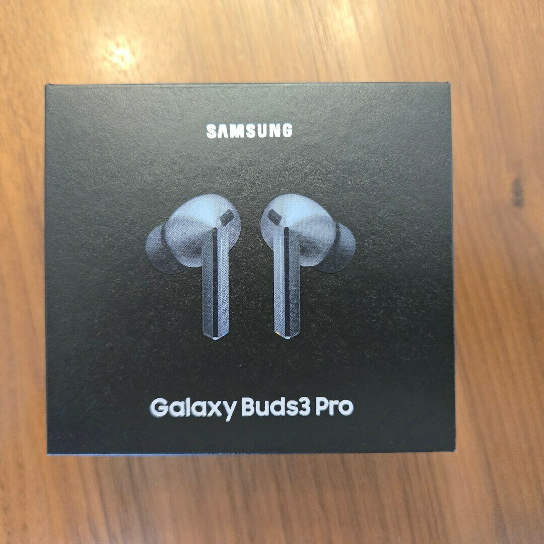 Galaxy Buds3 Pro シルバー & 純正 ケース セット サムスン Galaxy Buds3 Pro シルバー & 純正 ケース セット サムスン