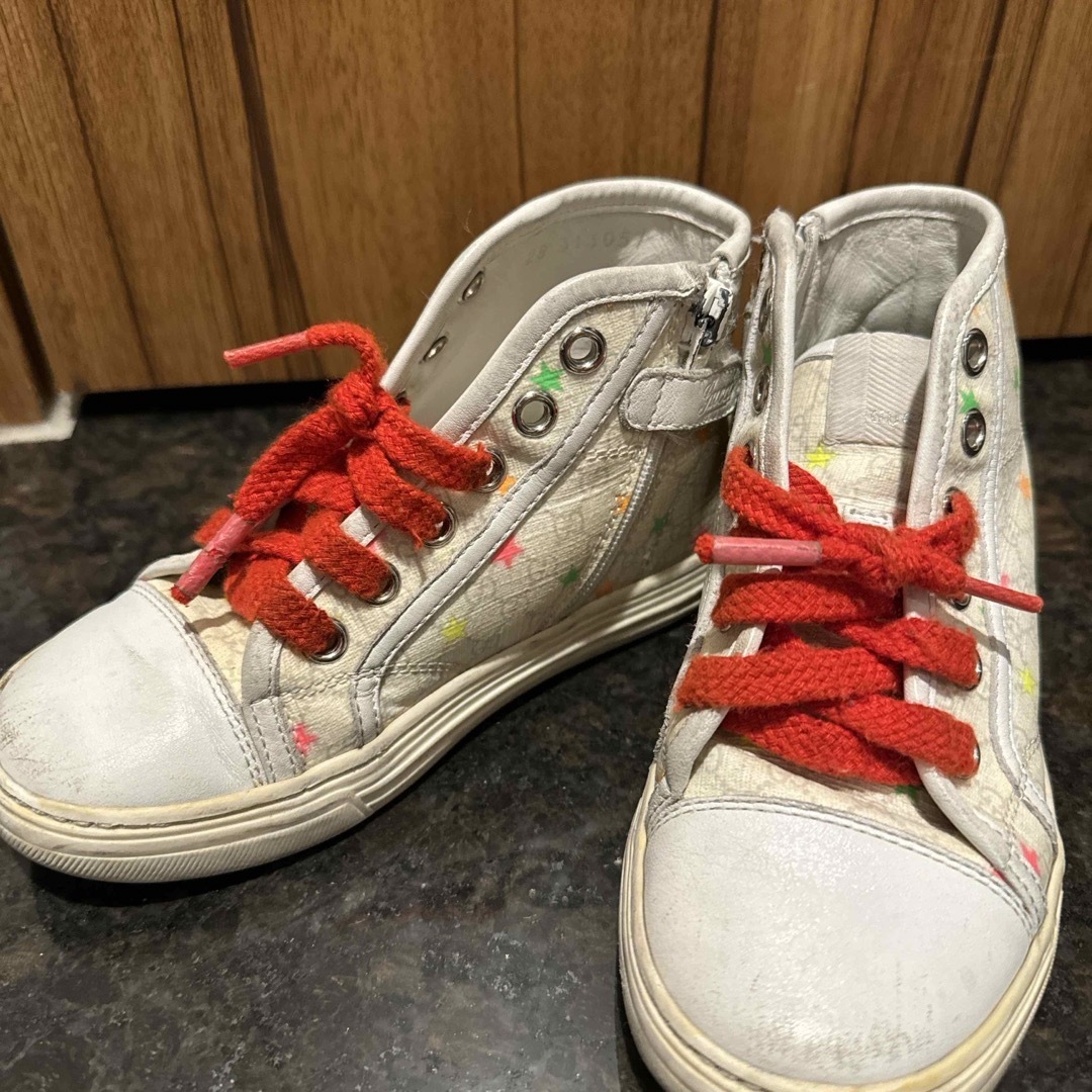 GUCCI - グッチ GUCCI キッズ スニーカー 18cmの通販 by GUCCI - グッチ GUCCI キッズ スニーカー 18cmの通販 by