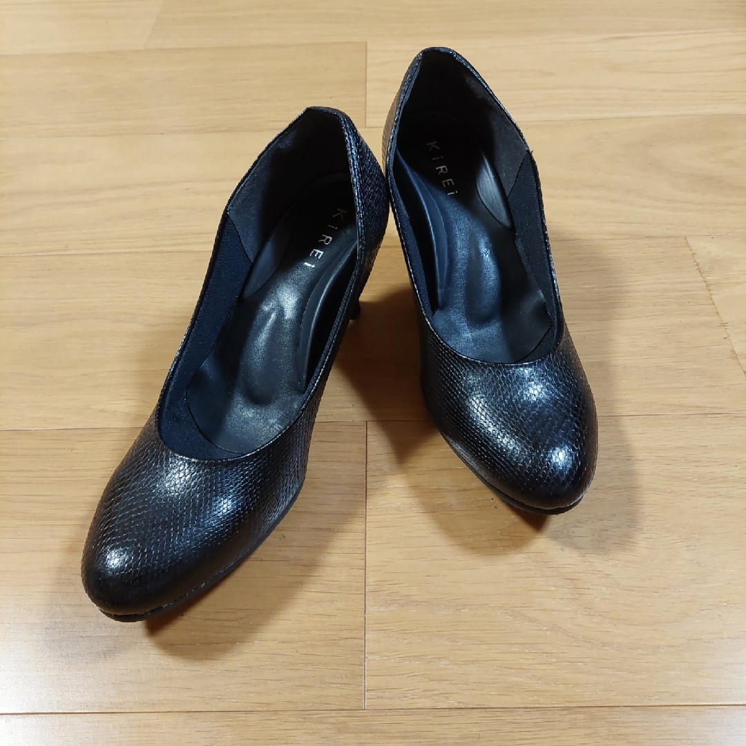 新品未使用 KIREI 本革 パンプス ブラック 新品未使用 KIREI 本革 パンプス ブラック