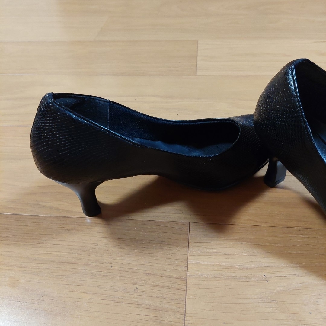 新品未使用 KIREI 本革 パンプス ブラック 新品未使用 KIREI 本革 パンプス ブラック