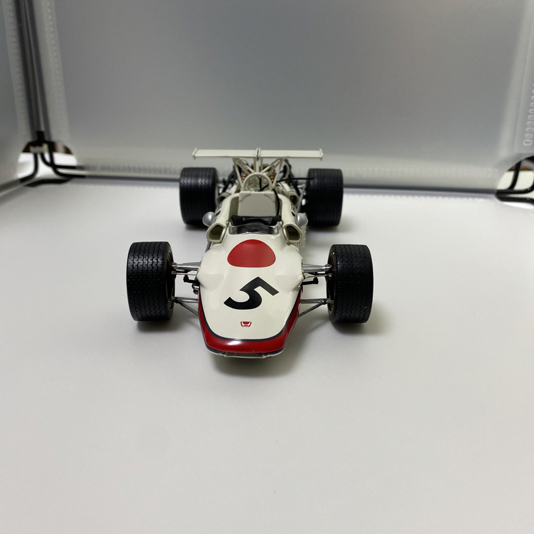 エブロ ホンダF1 RA302 1968東京モーターショーモデル 1/20 エブロ ホンダF1 RA302 1968東京モーターショーモデル 1/20