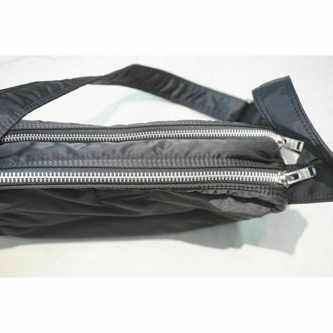 PORTER - 極美品 正規 PORTER タンカー スリング ショルダー PORTER - 極美品 正規 PORTER タンカー スリング ショルダー