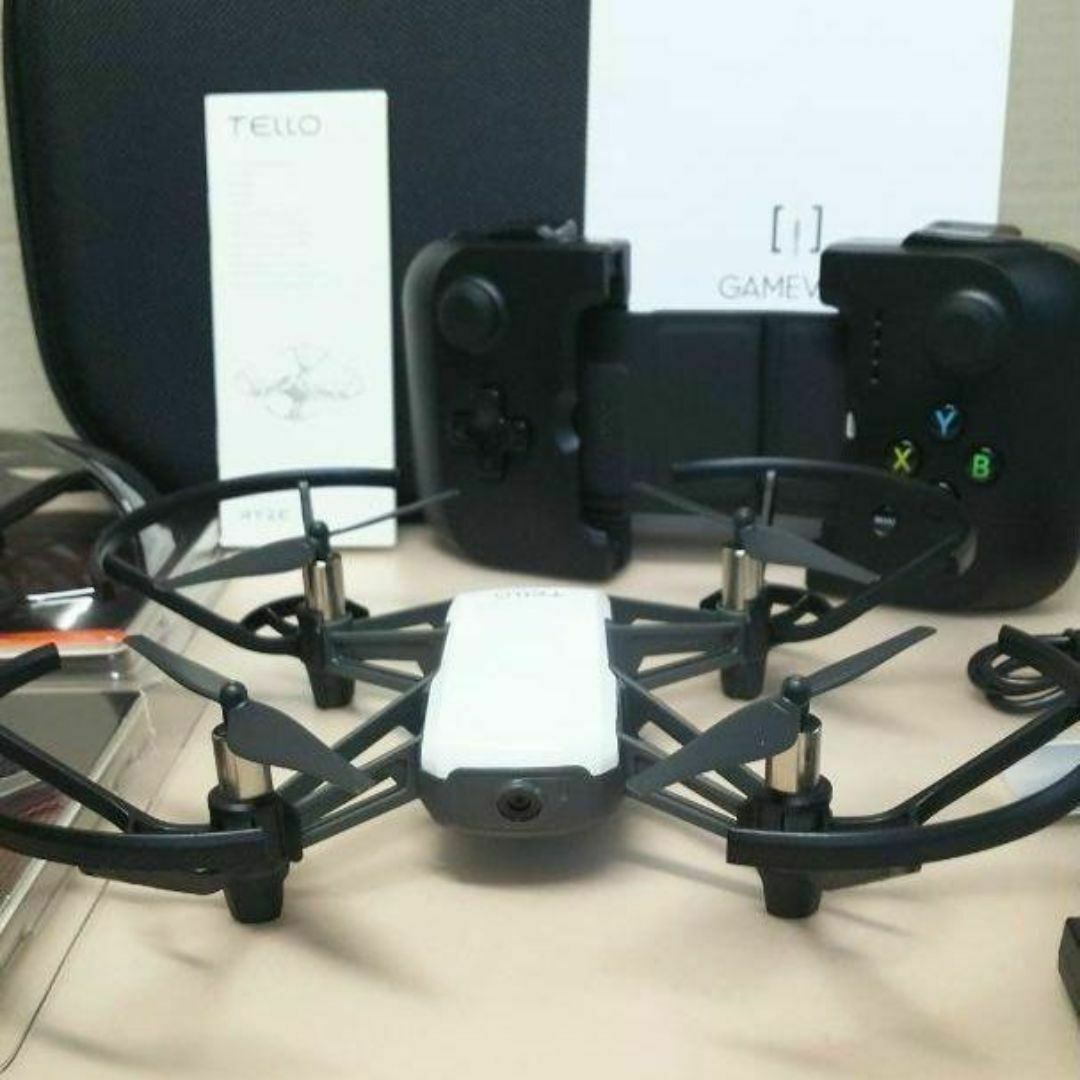 DJI Tello ドローン コントローラー付き 弾む DJI Tello ドローン コントローラー付き 弾む