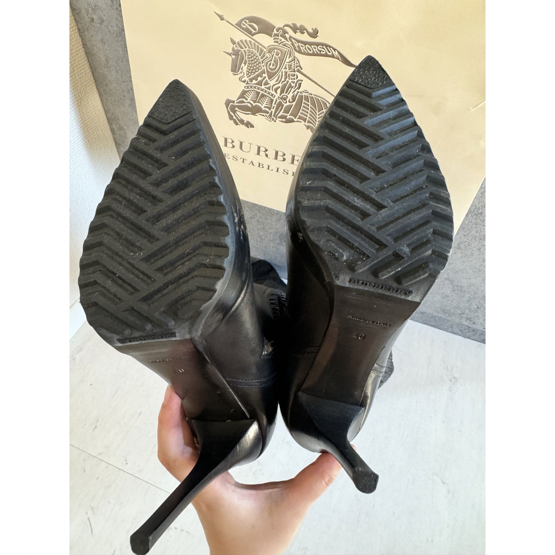 BURBERRY - Burberry 黒 レザー ニーハイブーツ 高ヒール ポイン BURBERRY - Burberry 黒 レザー ニーハイブーツ 高ヒール ポイン