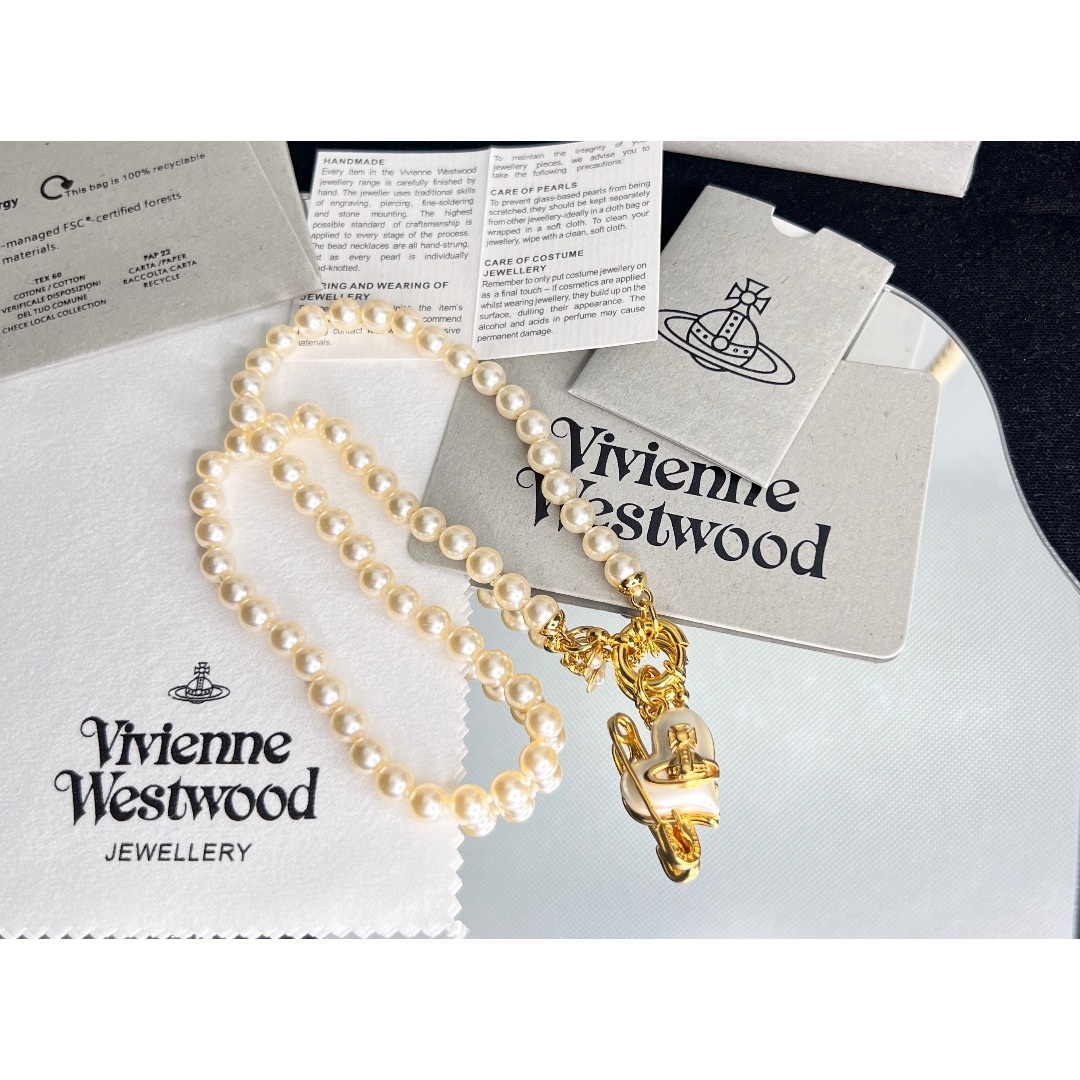 Vivienne Westwood - ヴィヴィアン   ORIETTA  ネックレス スワロフスキーパール