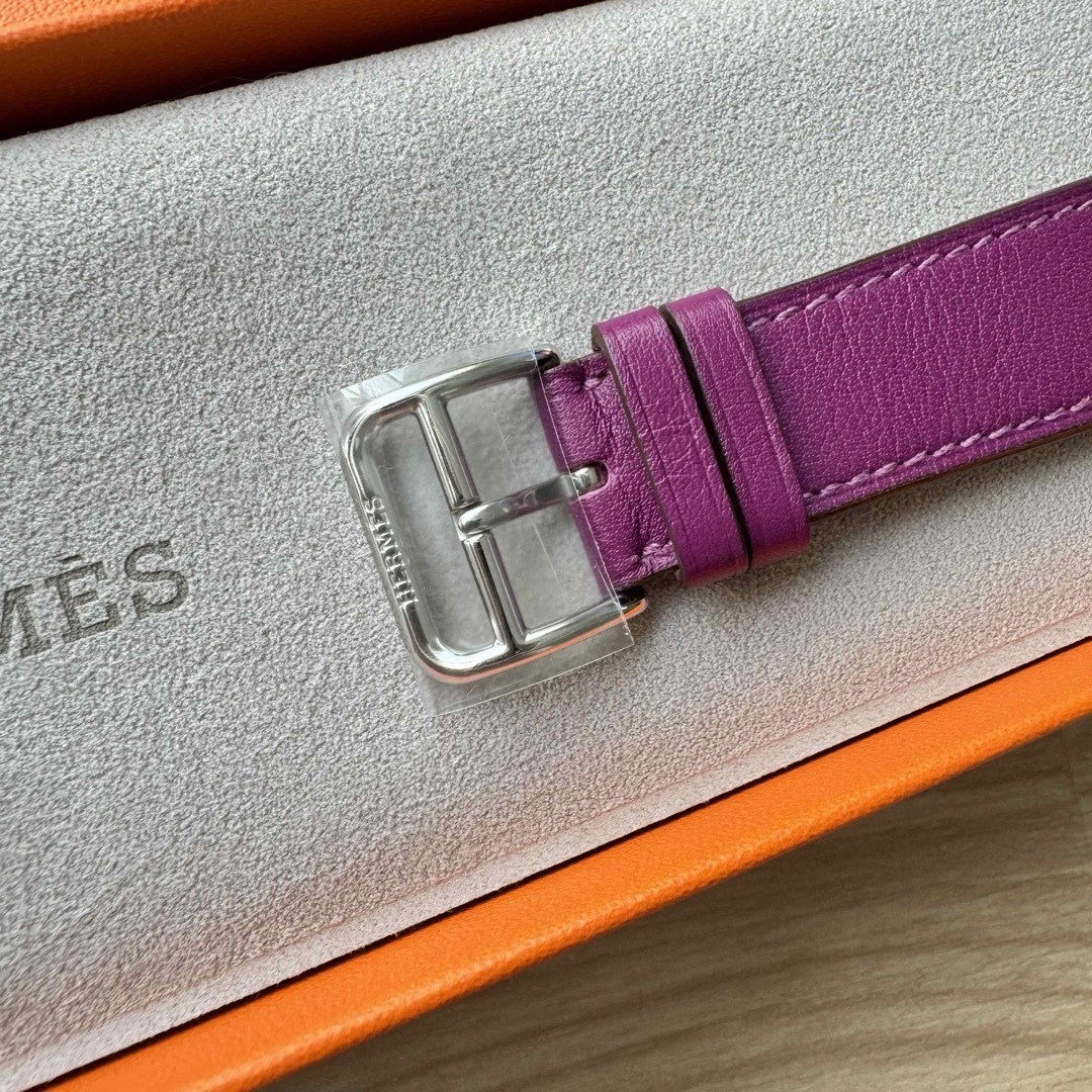 1933 Apple Watch エルメス アネモネ 紫 レザー HERMES 1933 Apple Watch エルメス アネモネ 紫 レザー HERMES