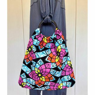 新品♪ アフリカンプリント アフリカ布 アクリルハンドルバッグ 花柄(その他)