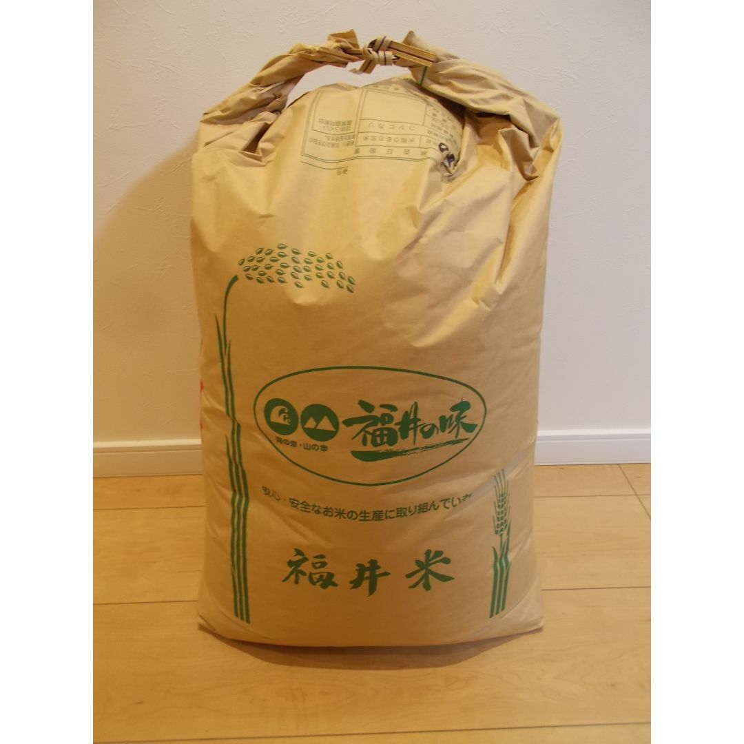 令和6年度新米】無農薬福井県産1級コシヒカリ 30kg 玄米 エコ 令和6年度新米】無農薬福井県産1級コシヒカリ 30kg 玄米 エコ