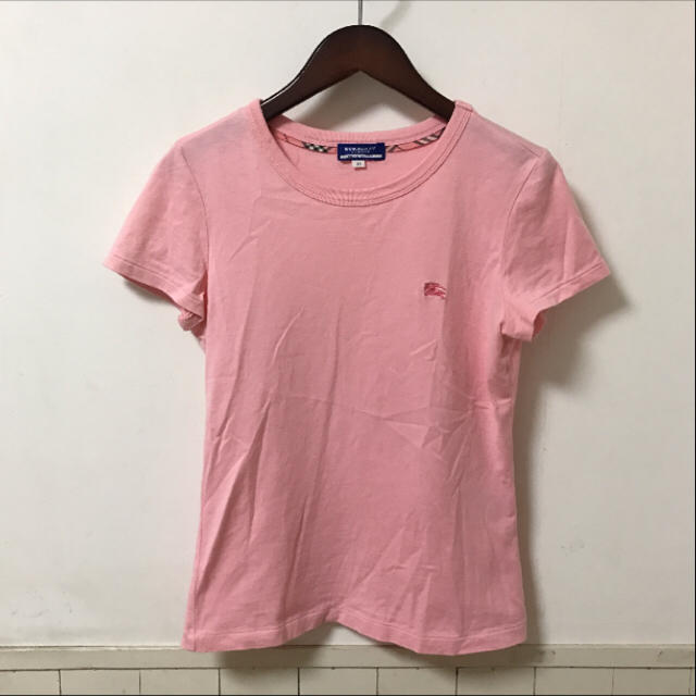 BURBERRY(バーバリー)のBURBERRY BLUE LABEL 半袖Tシャツ ピンク サイズ38 レディースのトップス(カットソー(半袖/袖なし))の商品写真