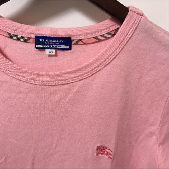 BURBERRY(バーバリー)のBURBERRY BLUE LABEL 半袖Tシャツ ピンク サイズ38 レディースのトップス(カットソー(半袖/袖なし))の商品写真
