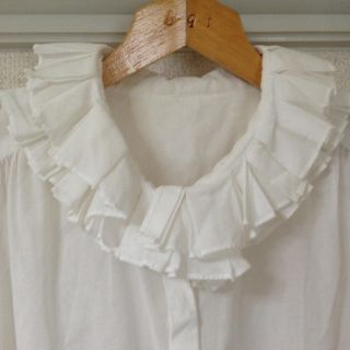 MARGARET HOWELL - マーガレットハウエル フリルブラウスの通販 by fuu