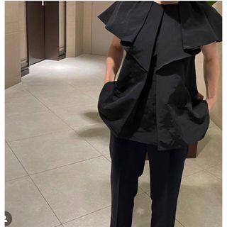 ドゥロワー(Drawer)のHeve ラッフルグロウグログラントップス(シャツ/ブラウス(半袖/袖なし))