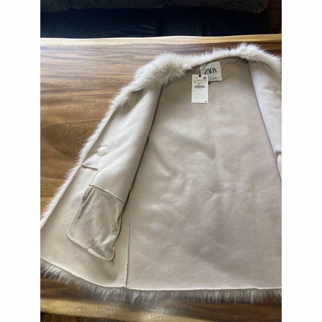 ZARA - 【新品】ZARA ファーベスト サイズ Mの通販 by ゆか's ZARA - 【新品】ZARA ファーベスト サイズ Mの通販 by ゆか's