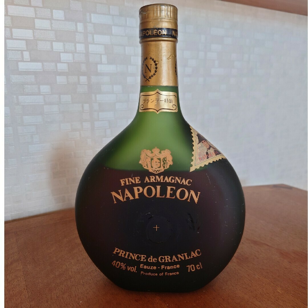 ナポレオン アルマニャック 古酒 ビンテージの通販 by cr's shop ナポレオン アルマニャック 古酒 ビンテージの通販 by cr's shop