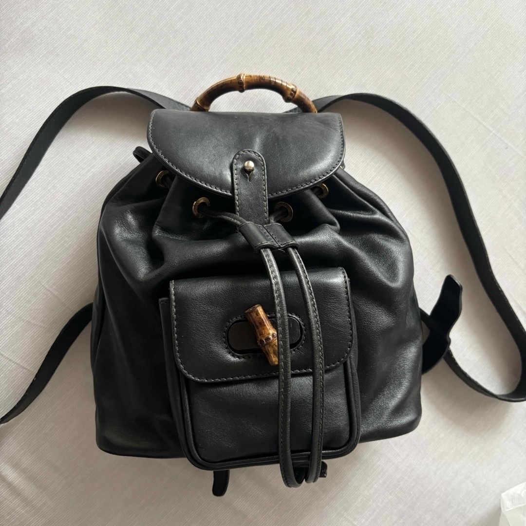 GUCCI バンブーターンロックレザーリュックサック GUCCI バンブーターンロックレザーリュックサック